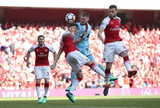 于她个人品 于她个人品