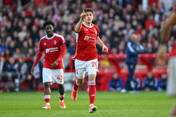 越比赛本身 越比赛本身